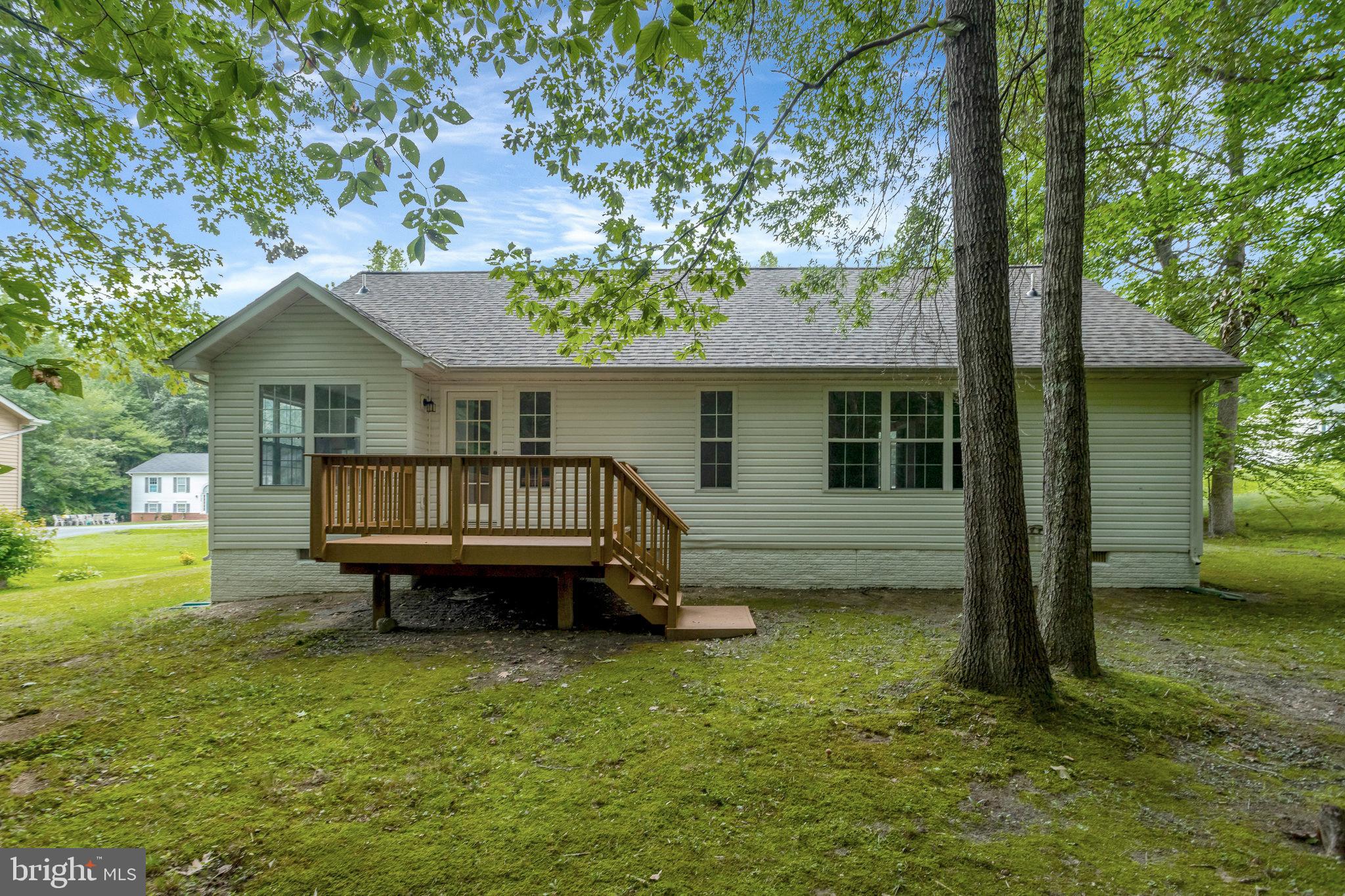 6104 Loriella Park Dr