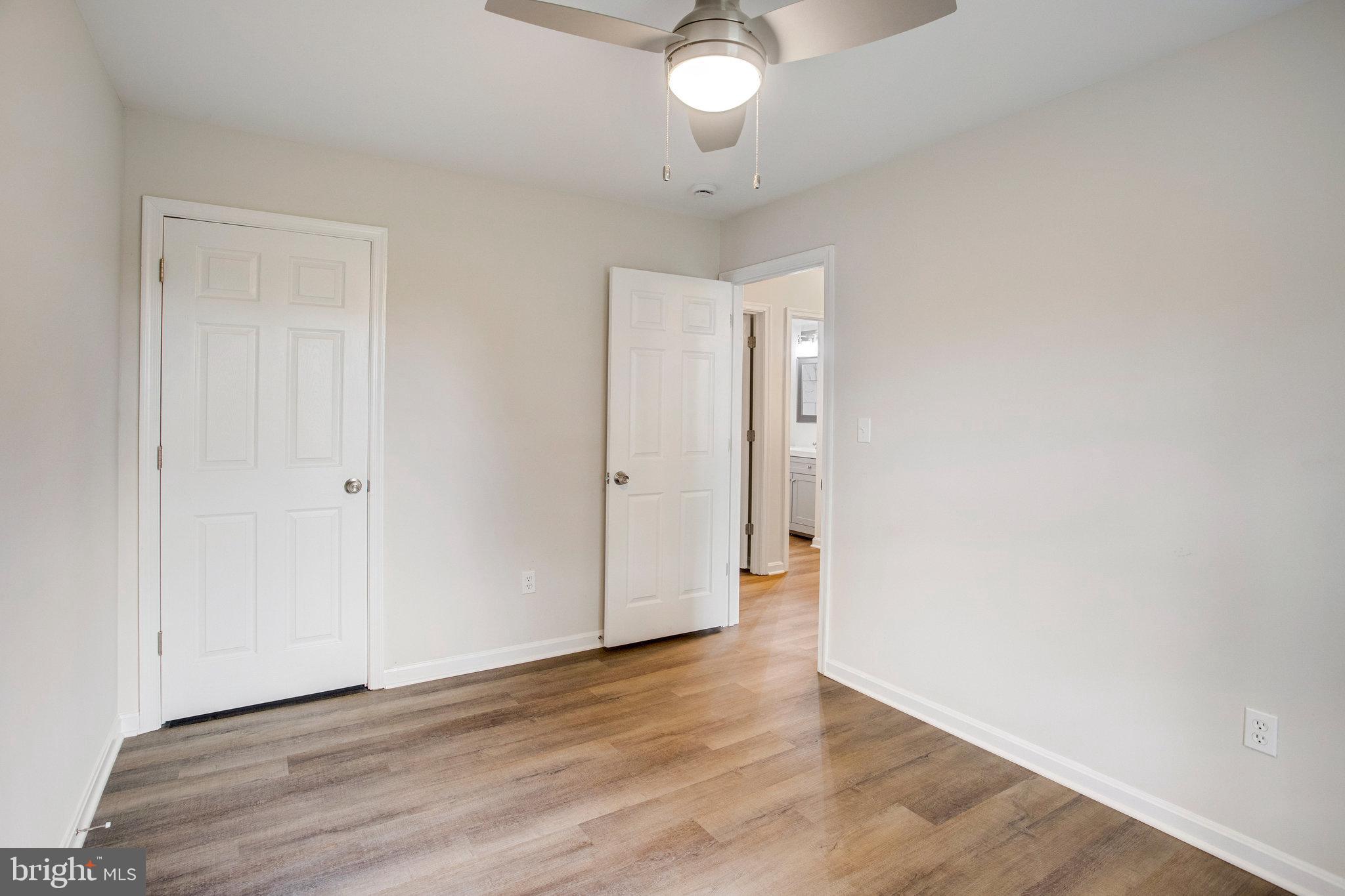 11802 Ashwood Ct