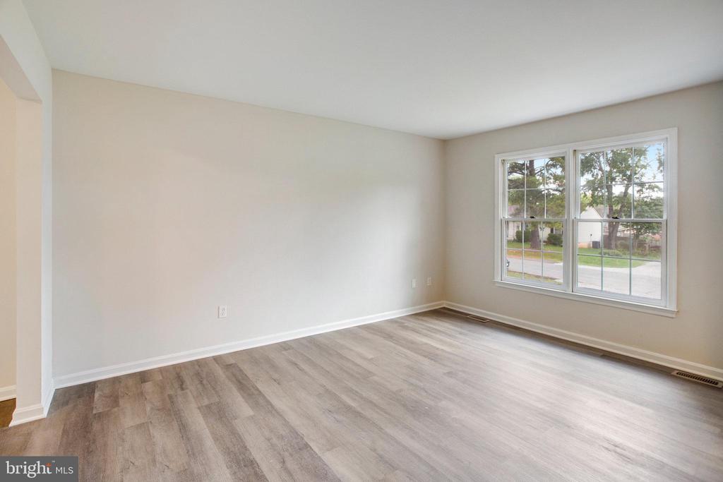 11802 Ashwood Ct