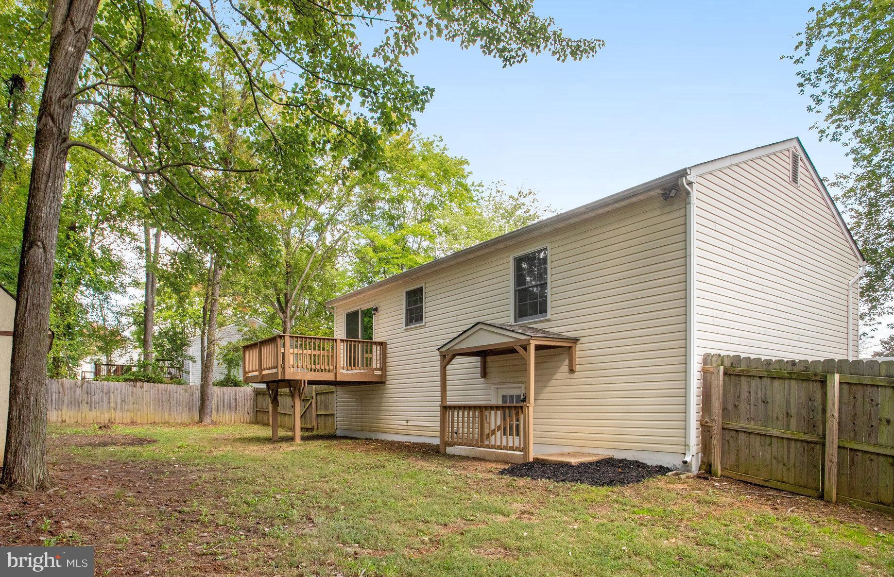 11802 Ashwood Ct