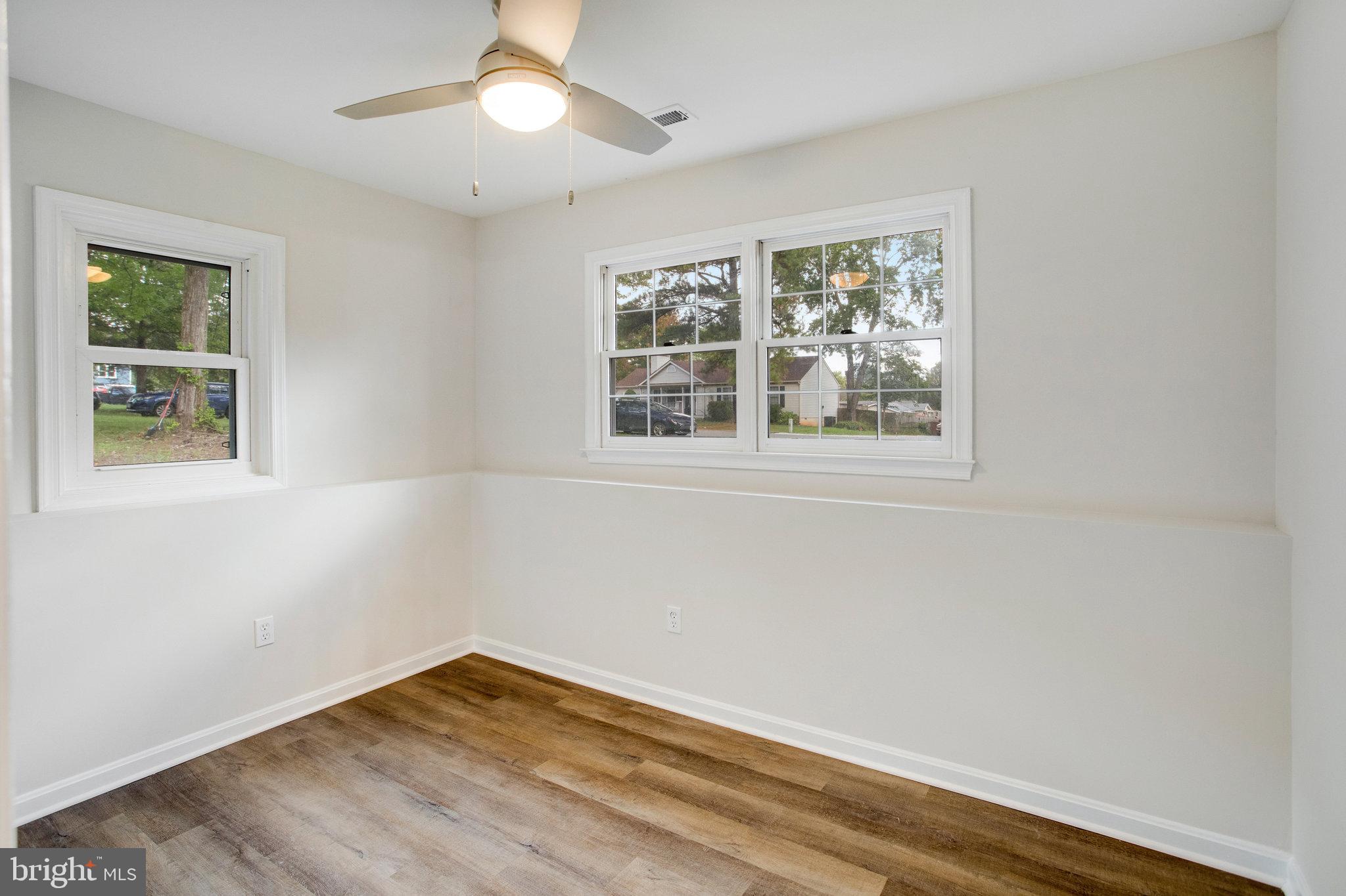 11802 Ashwood Ct