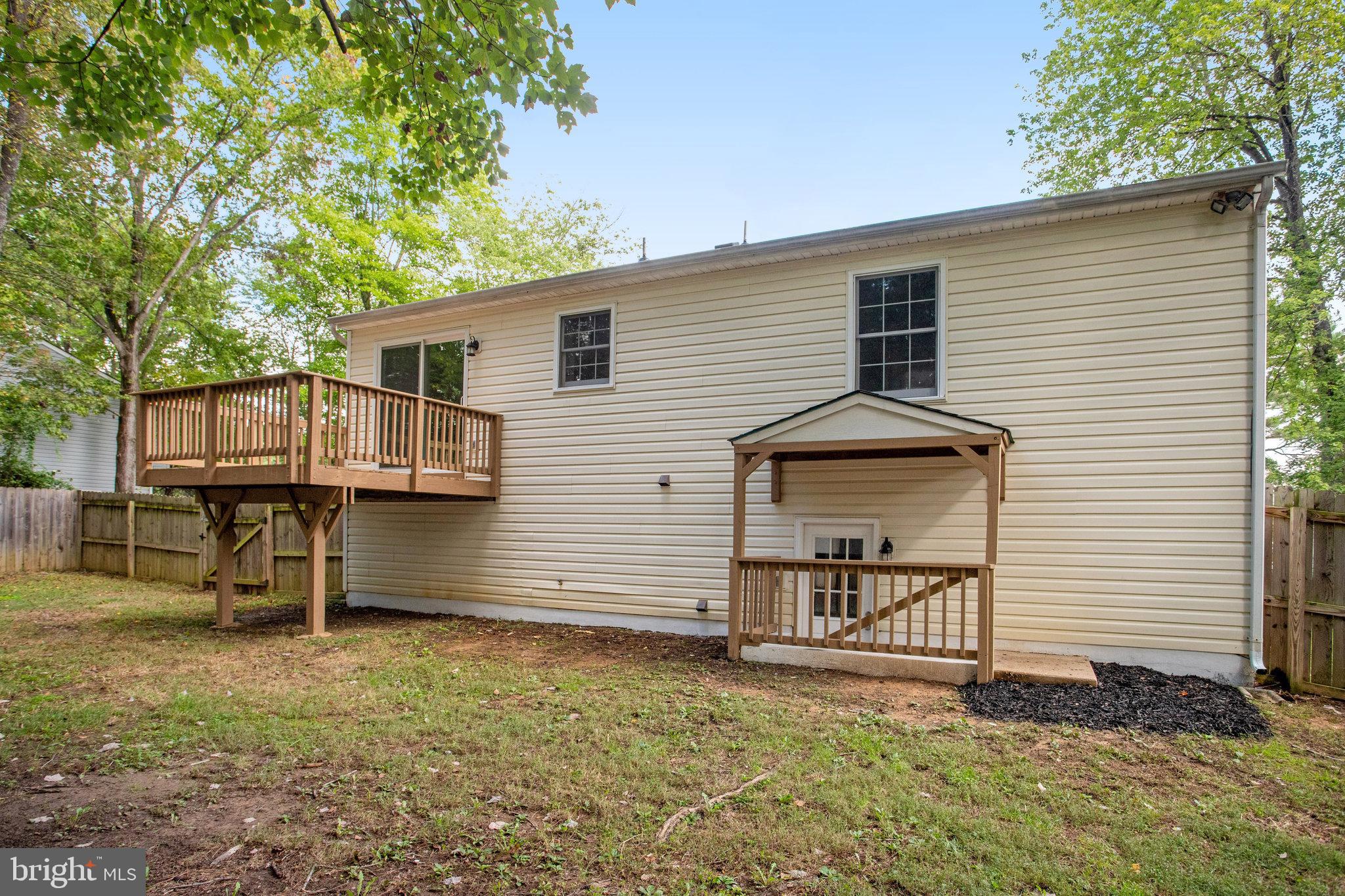 11802 Ashwood Ct