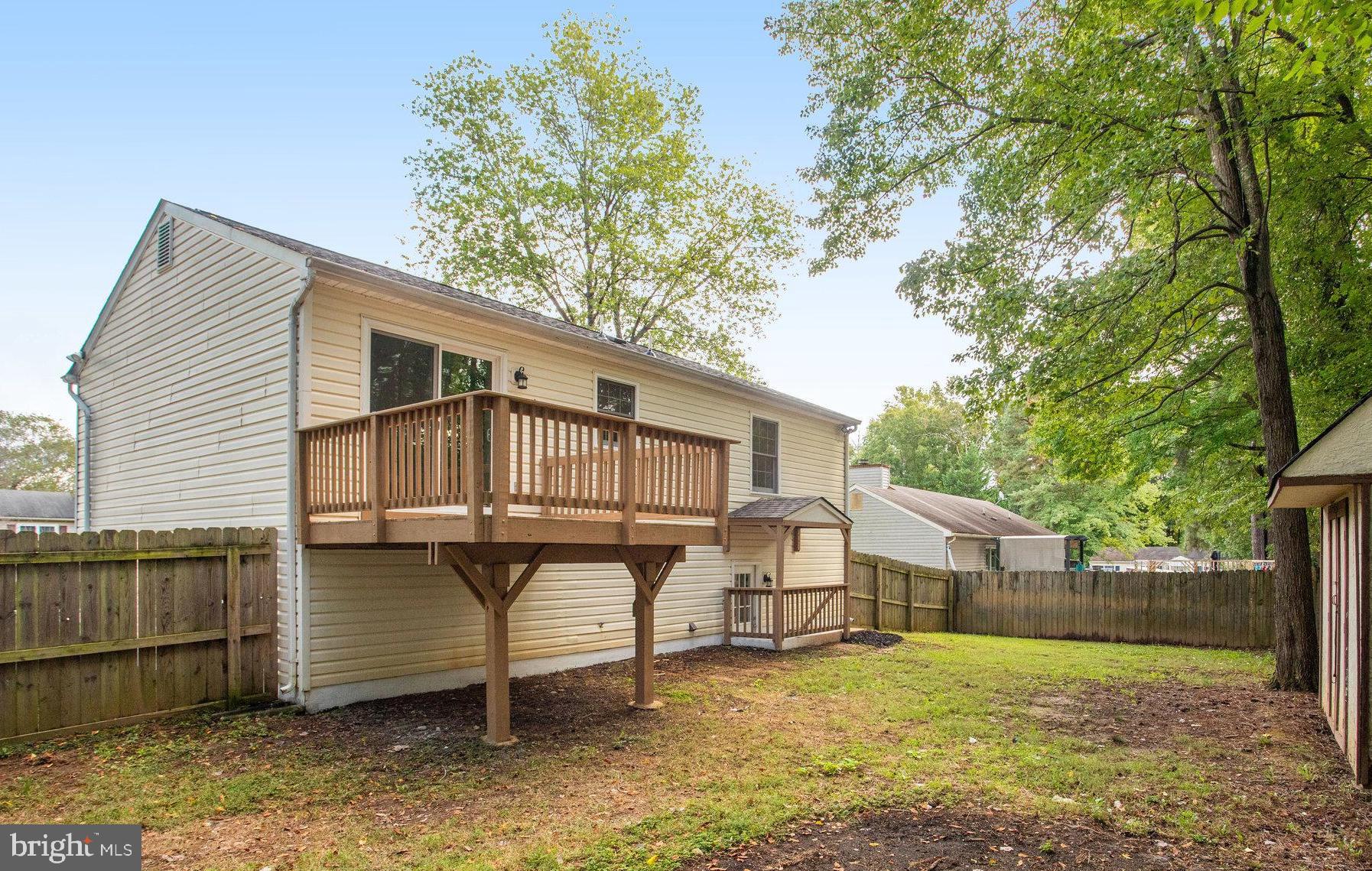 11802 Ashwood Ct