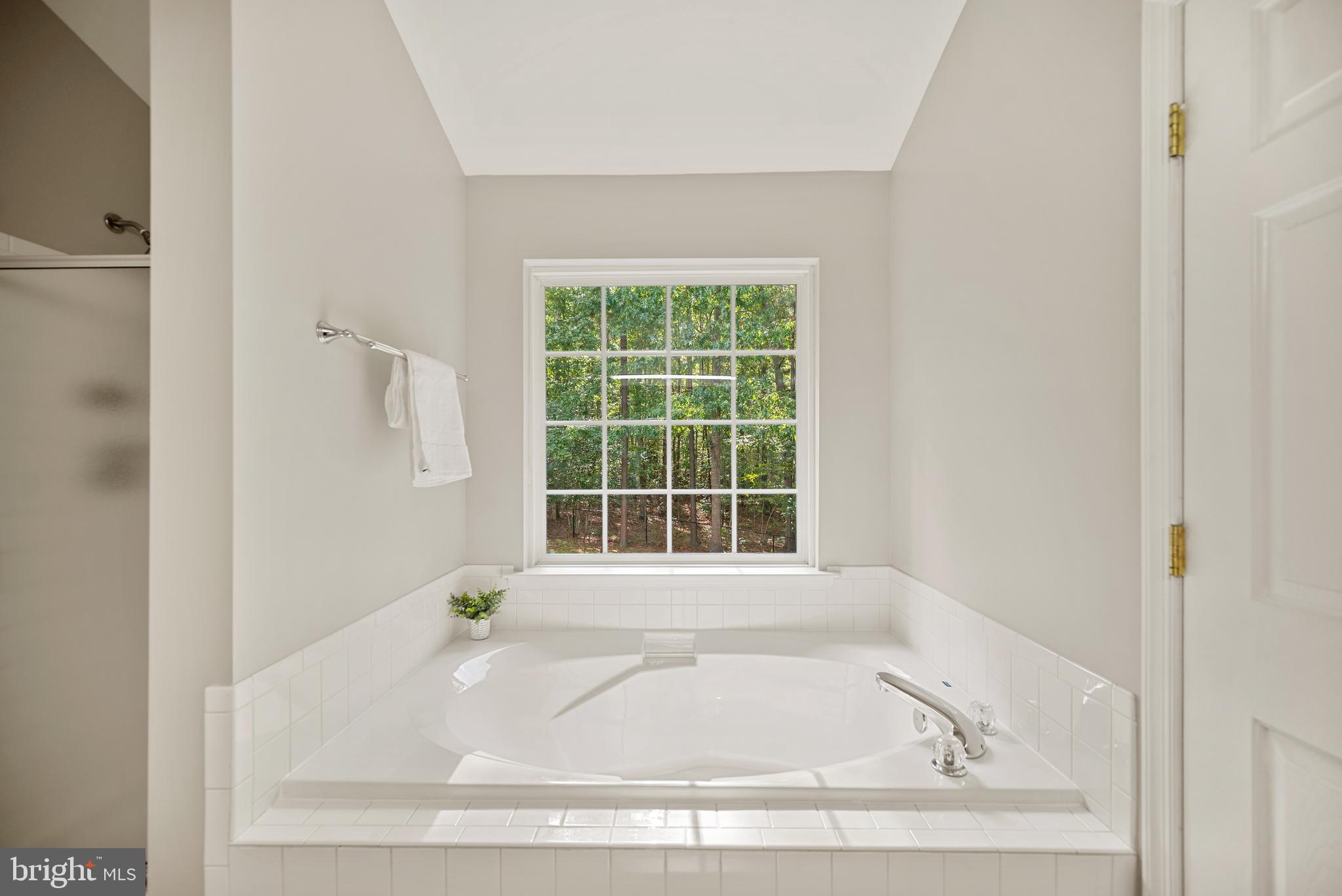 4120 DARTMOOR COURT