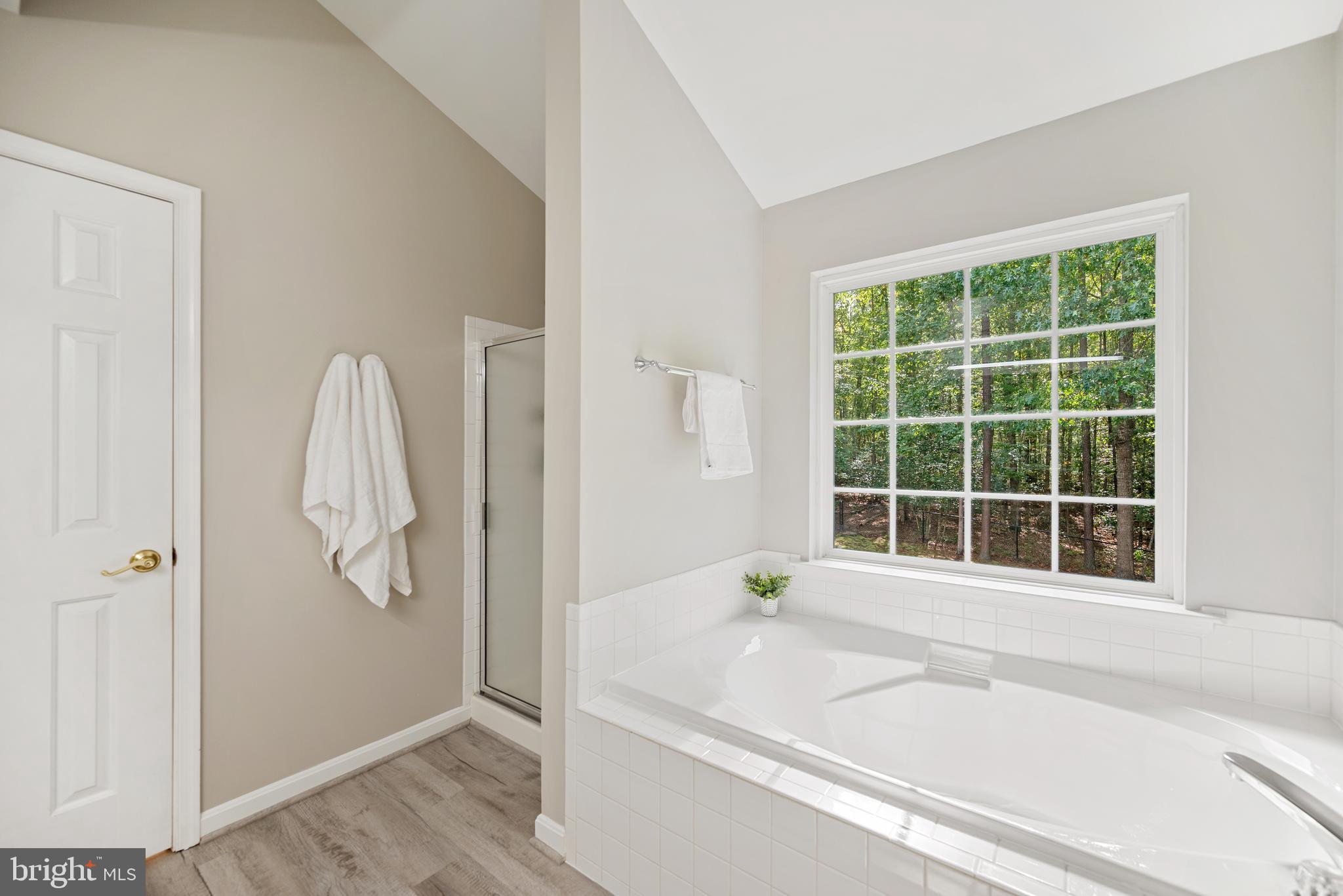 4120 DARTMOOR COURT
