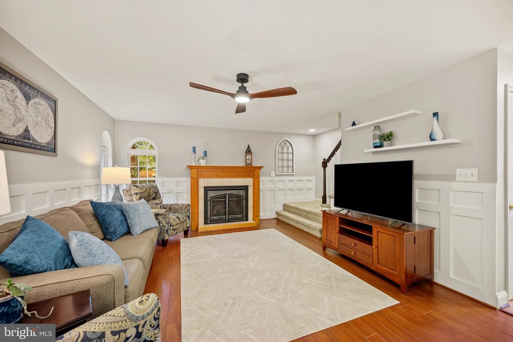 4120 DARTMOOR COURT