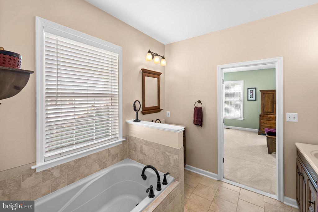 10202 SPRING CREEK DRIVE