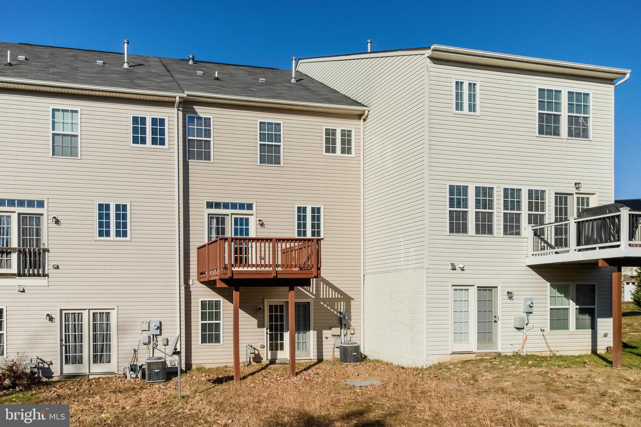 62 Hunting Creek LANE