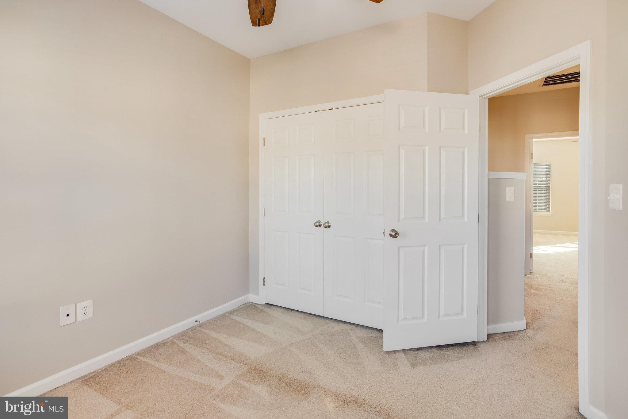 62 Hunting Creek LANE