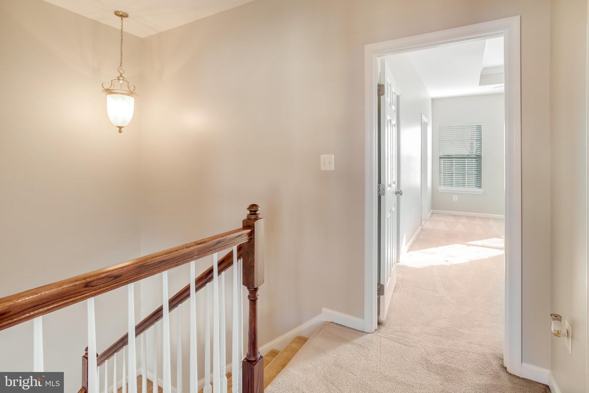 62 Hunting Creek LANE