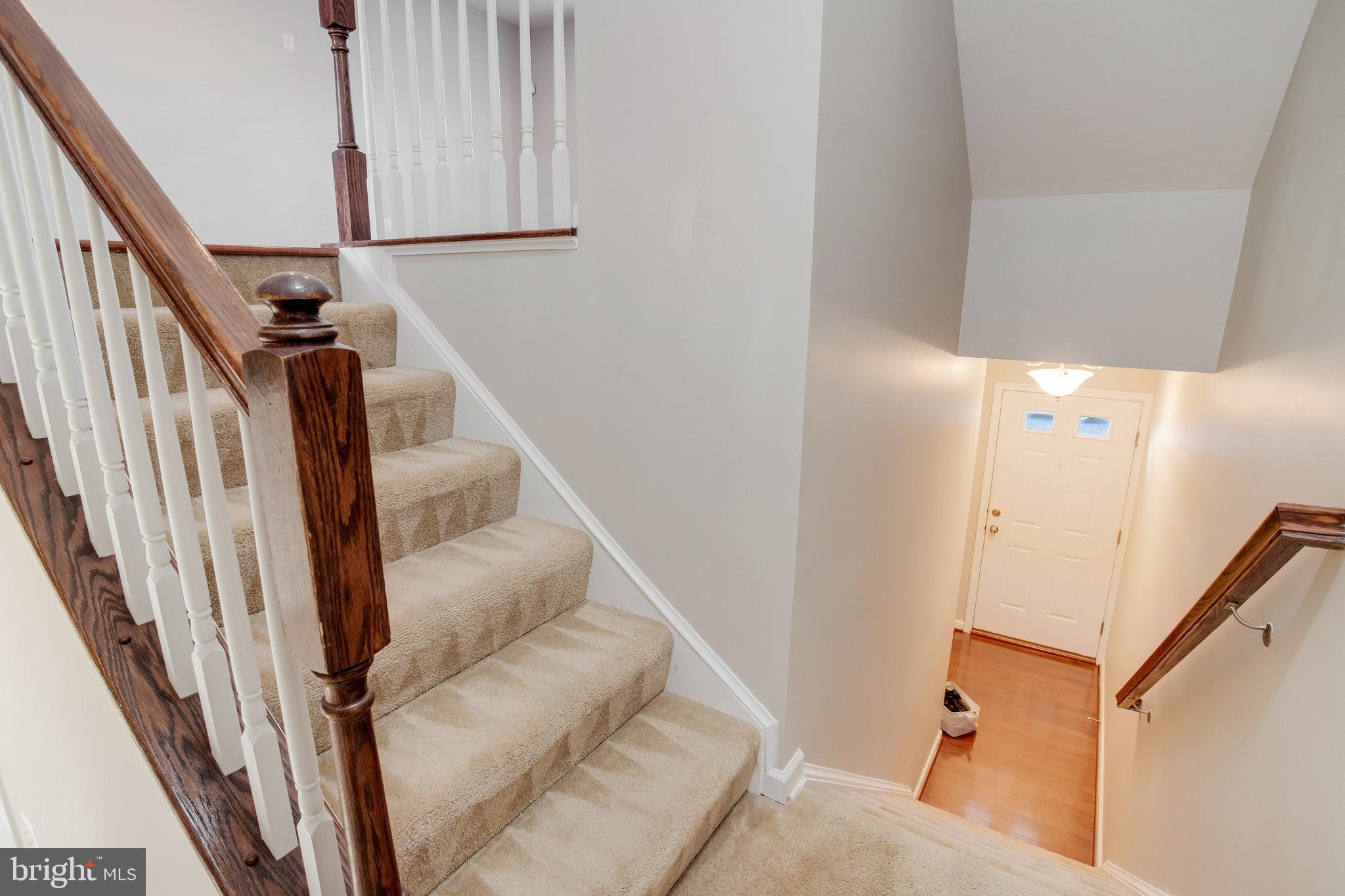 62 Hunting Creek LANE