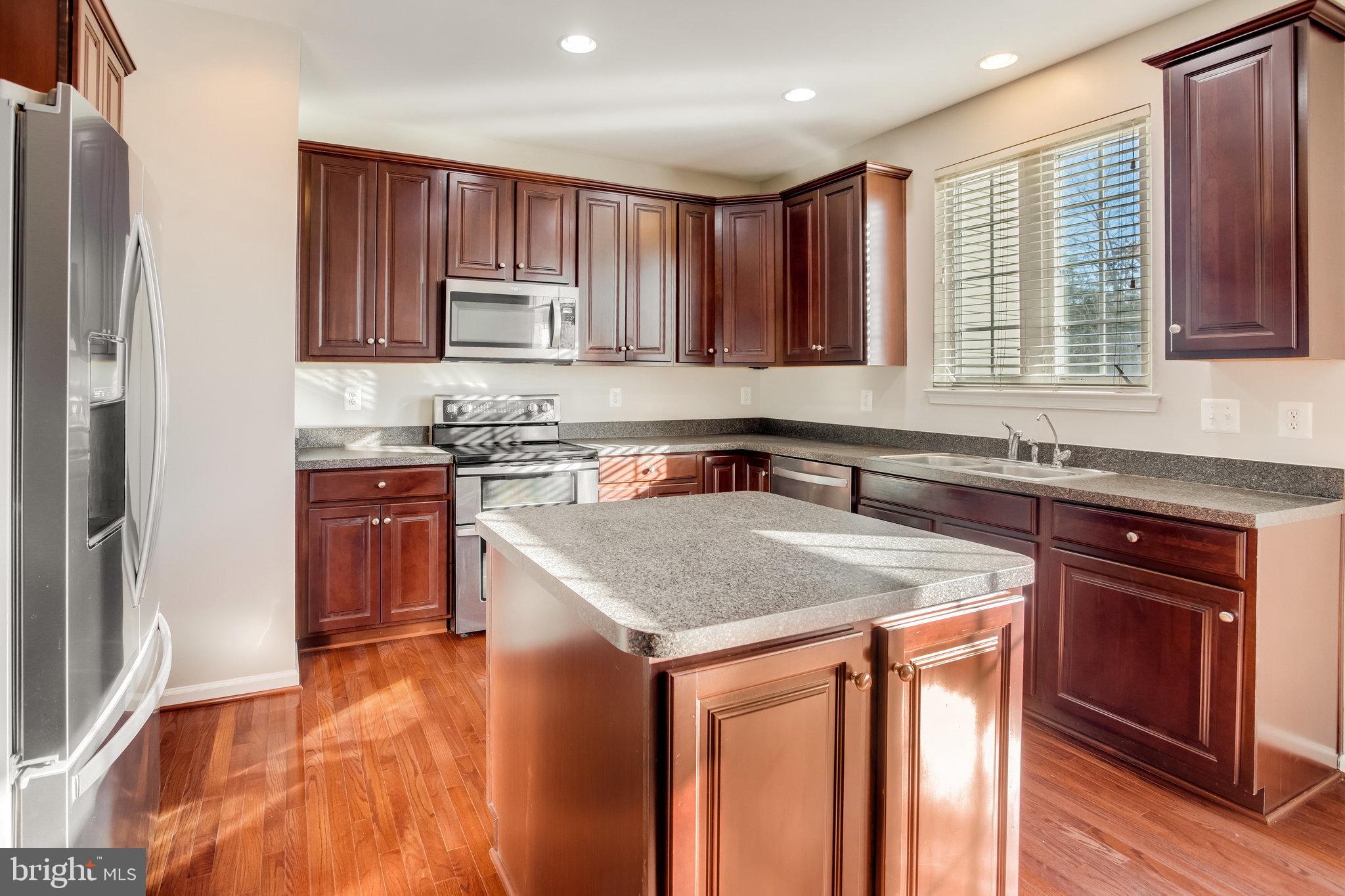 62 Hunting Creek LANE