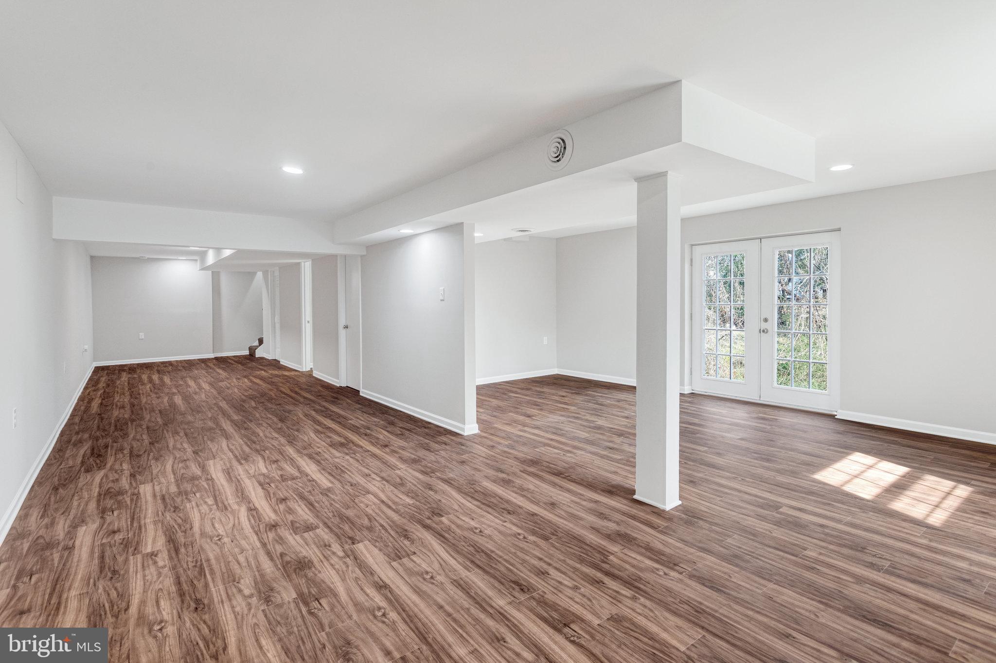 573 Melchers Dr