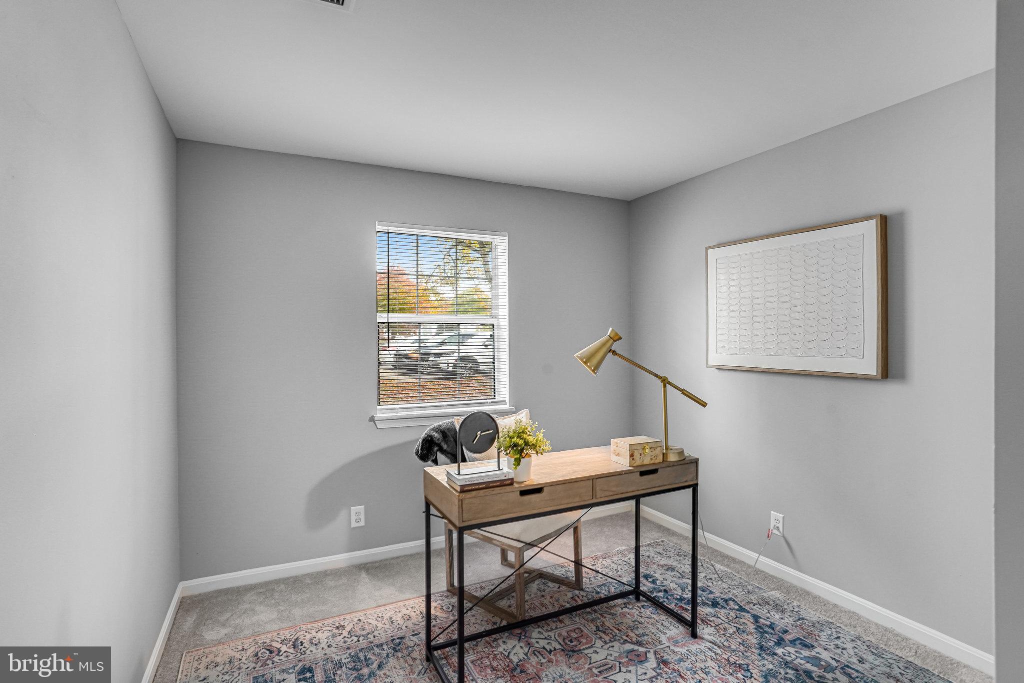 202 GROSVENOR LANE 71