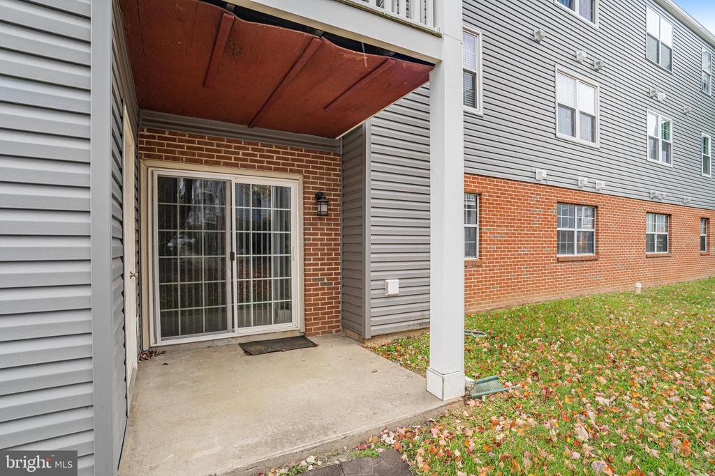 202 GROSVENOR LANE 71