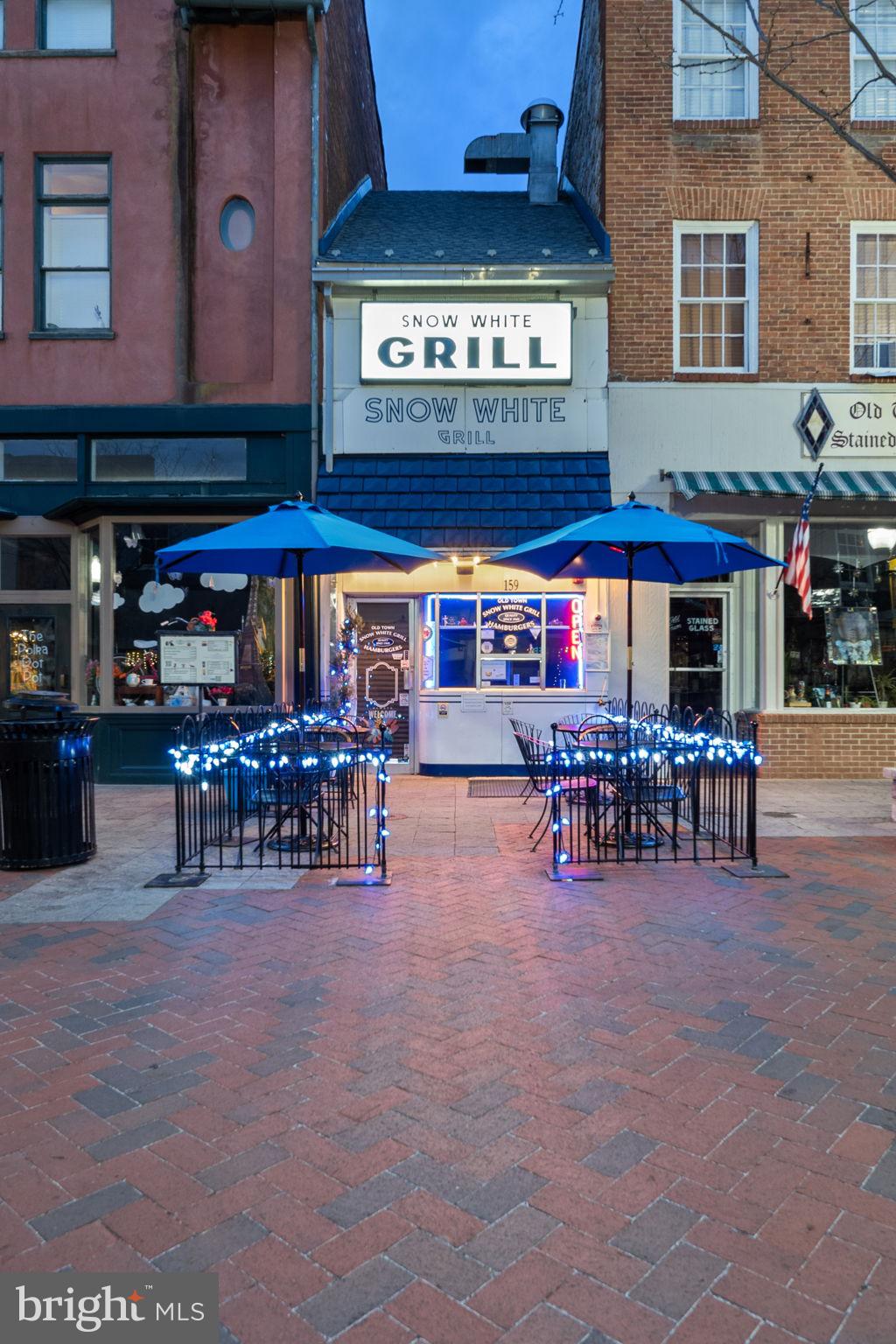159 N Loudoun St