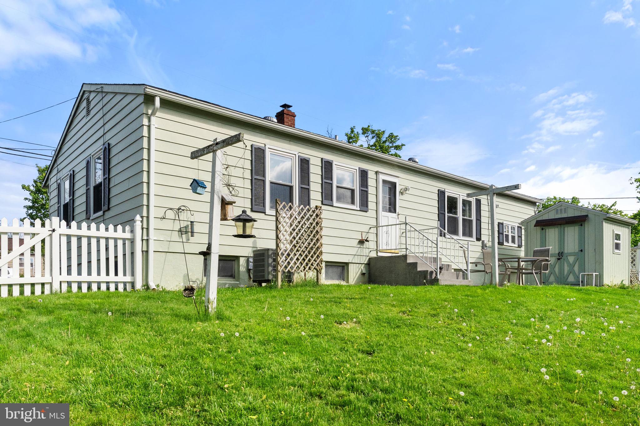 603 Battle Ave