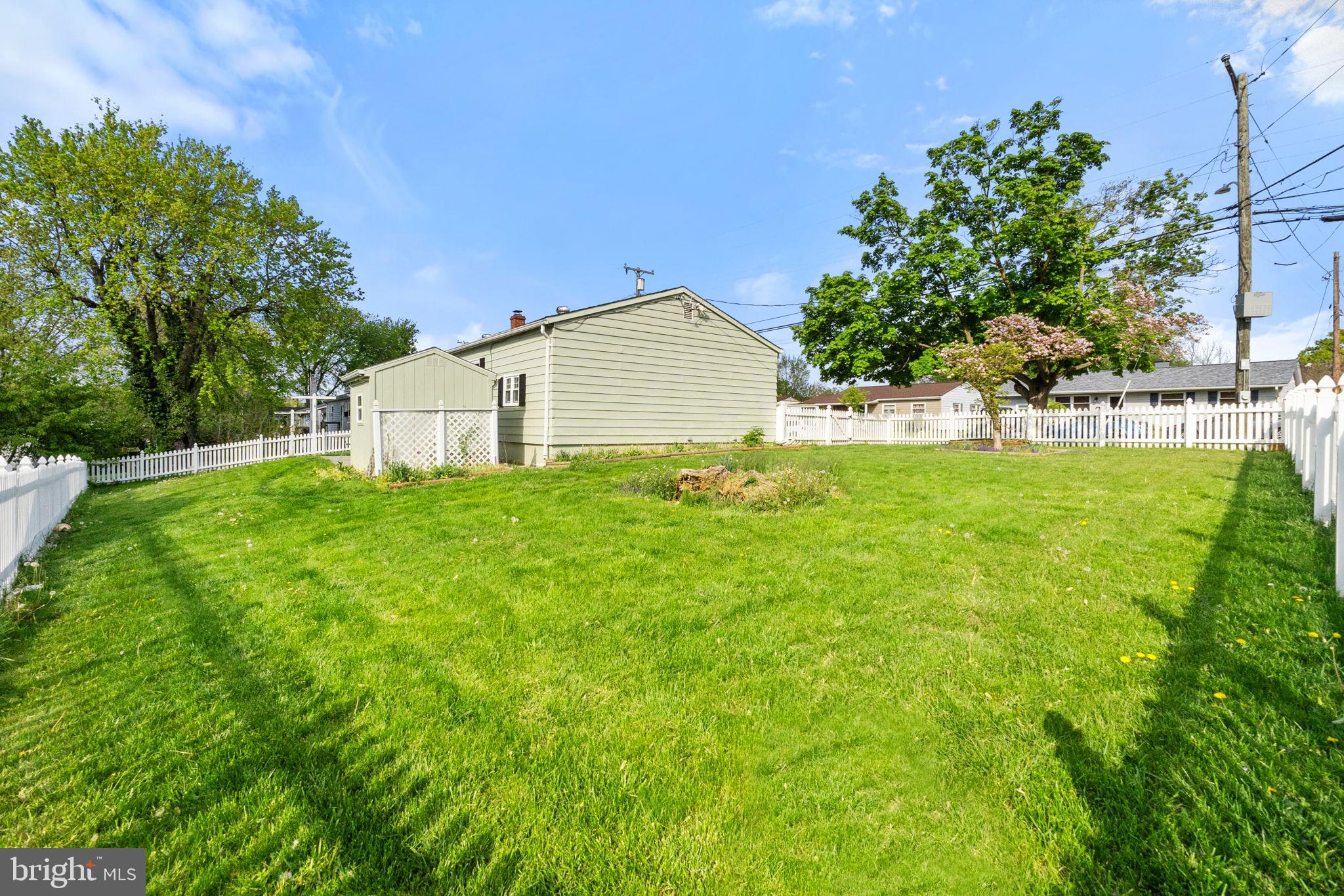 603 Battle Ave