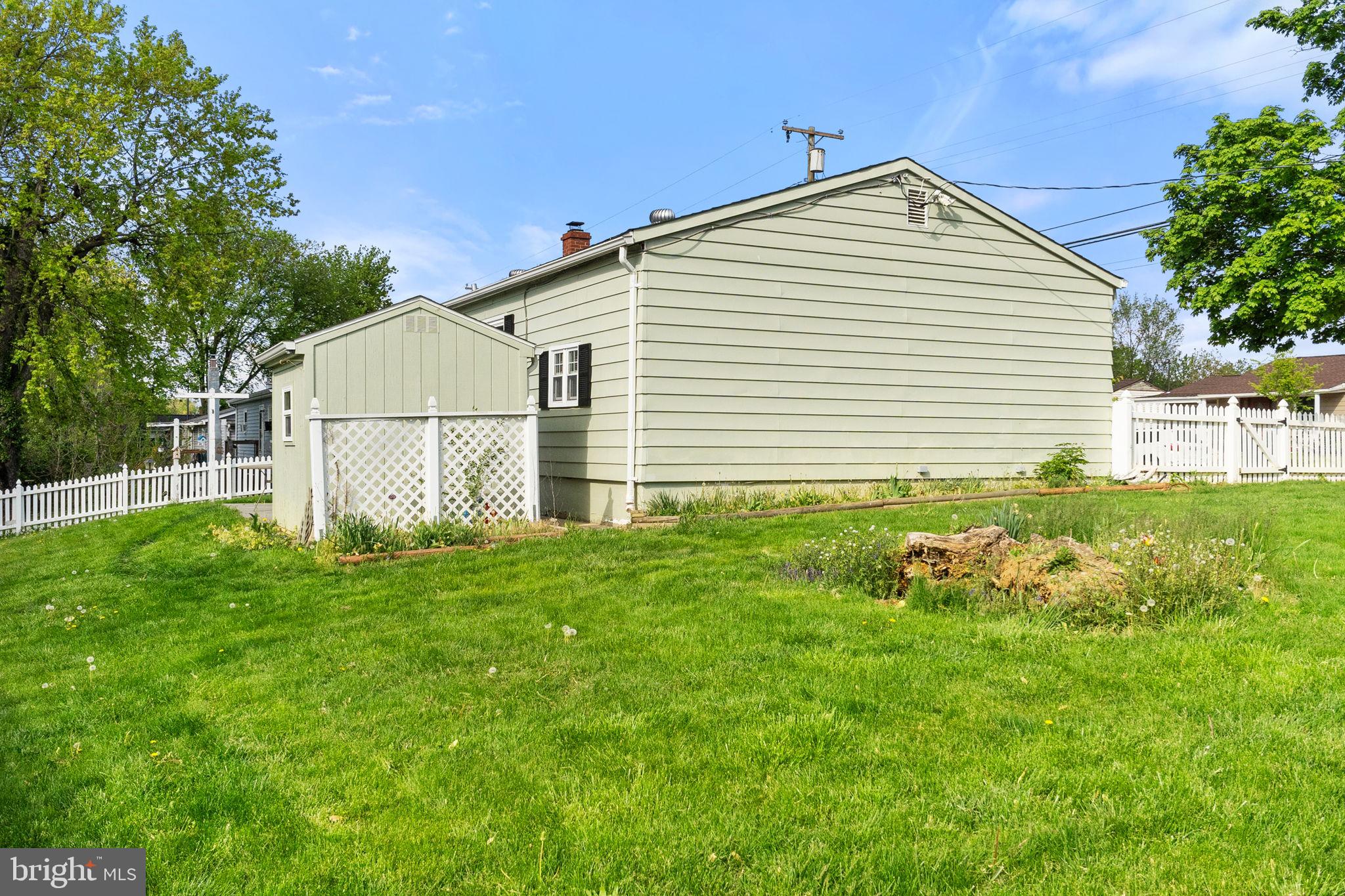 603 Battle Ave