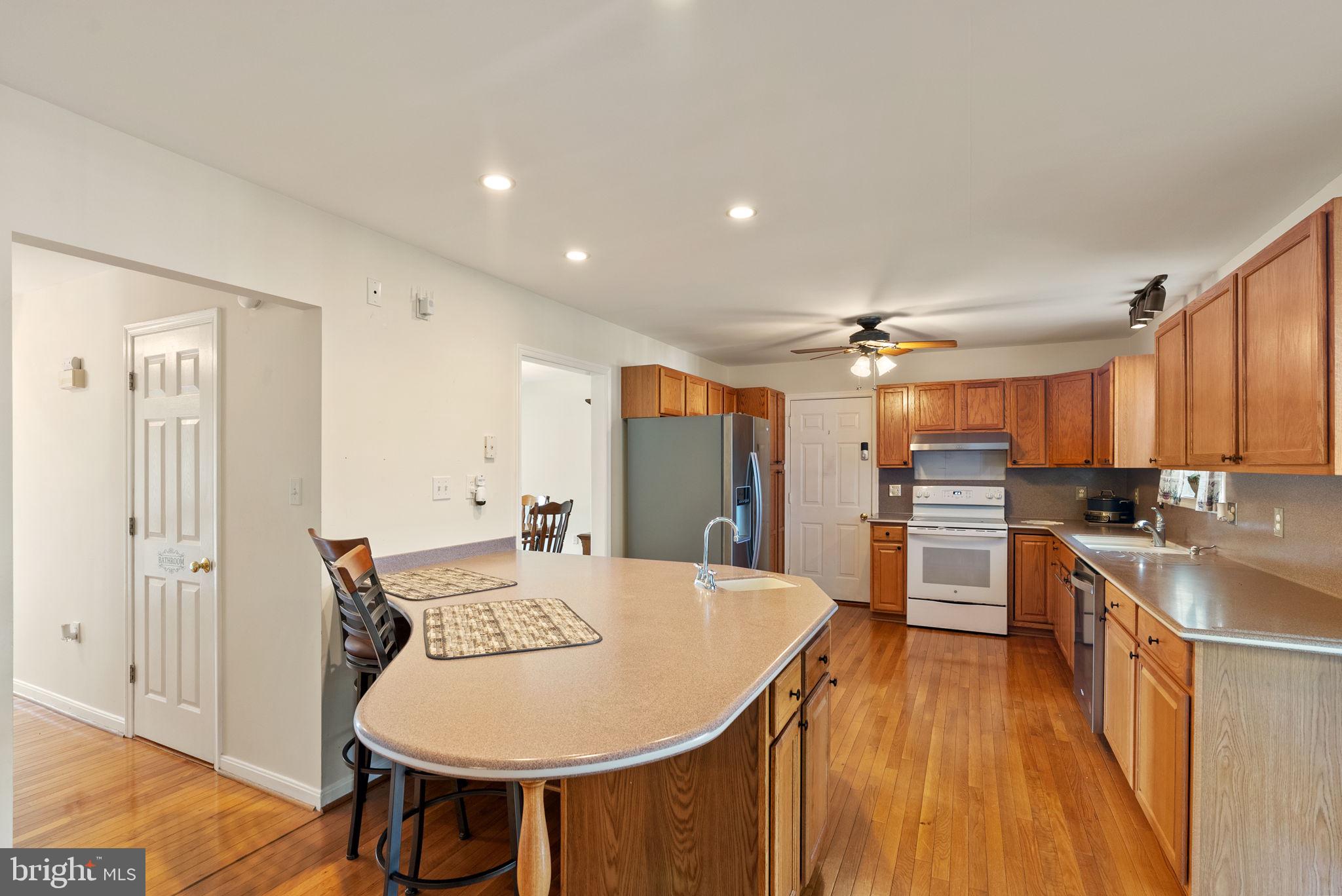 2623 Middle Rd