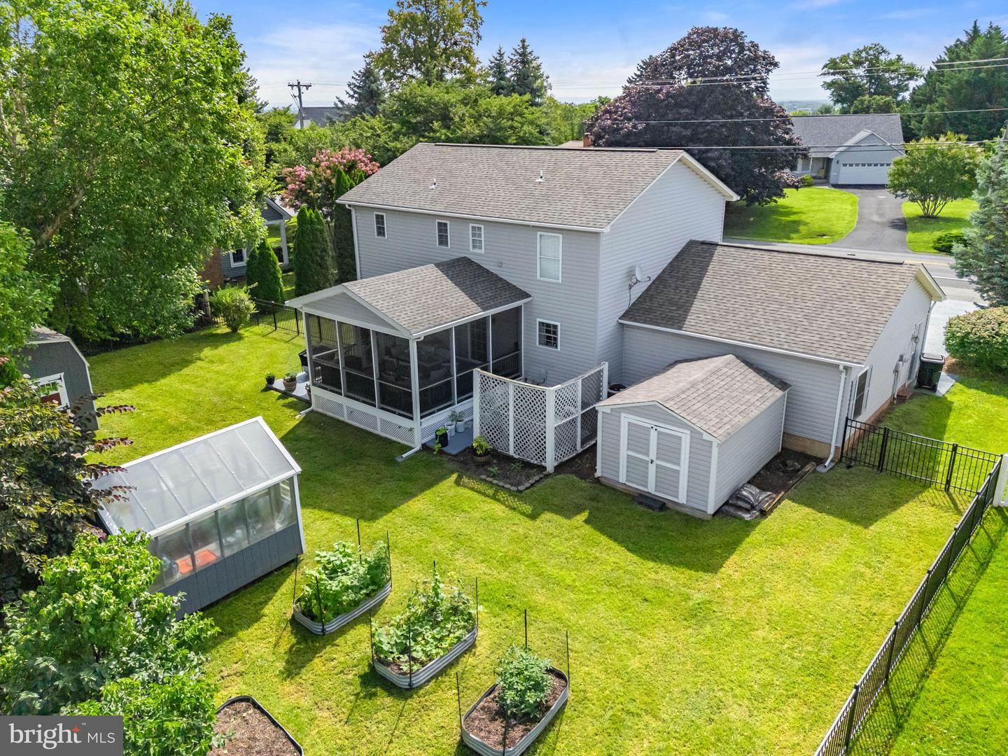 2623 Middle Rd