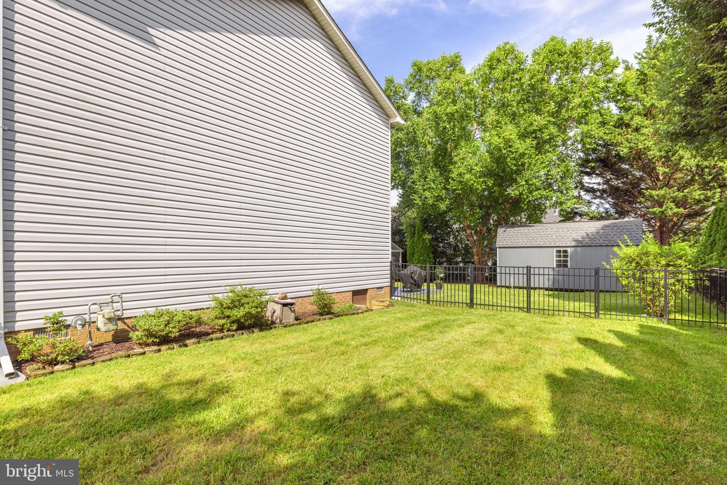 2623 Middle Rd