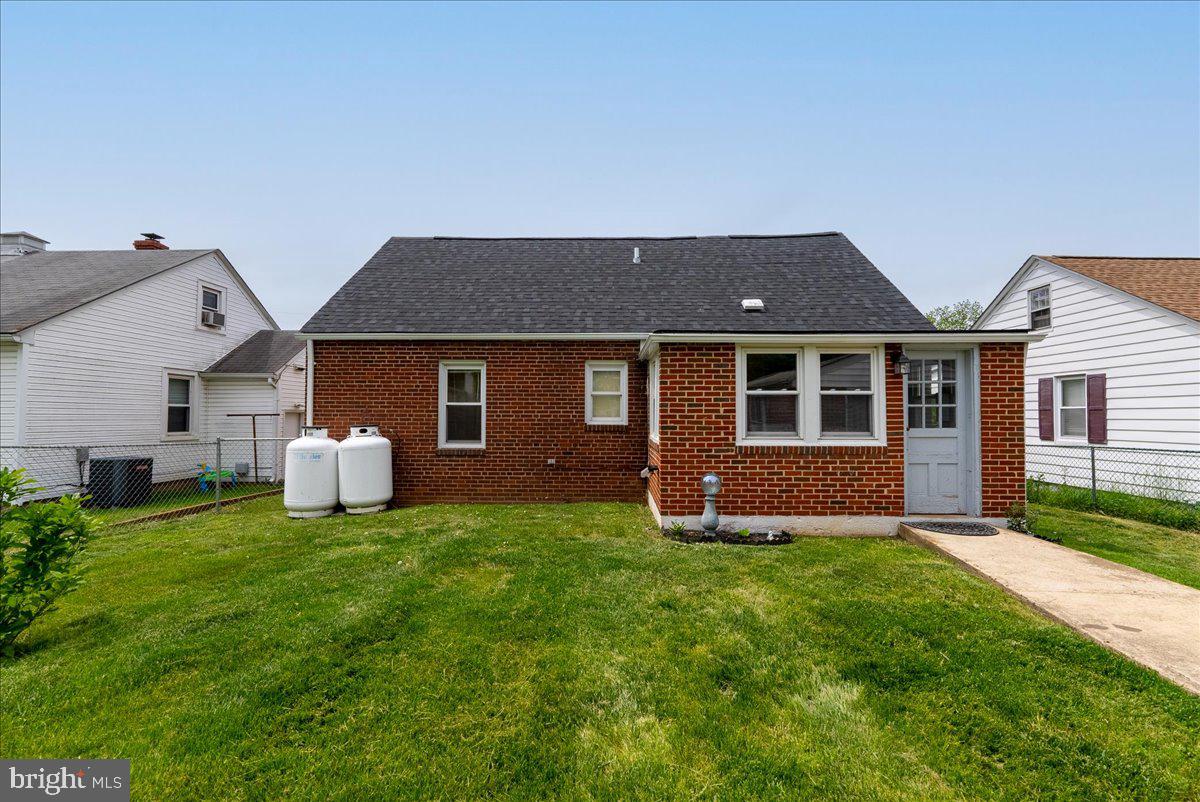 427 Duncan Ave