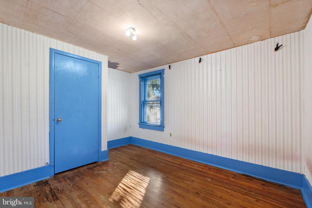 125 W 11th St
