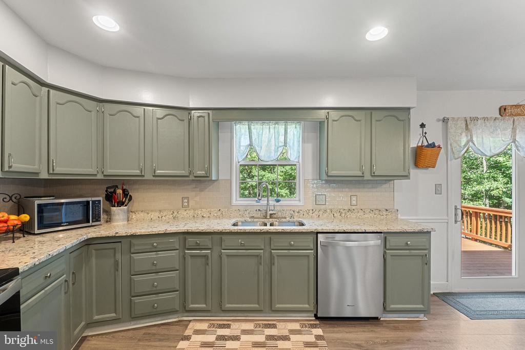 174 Twin Pond View Dr