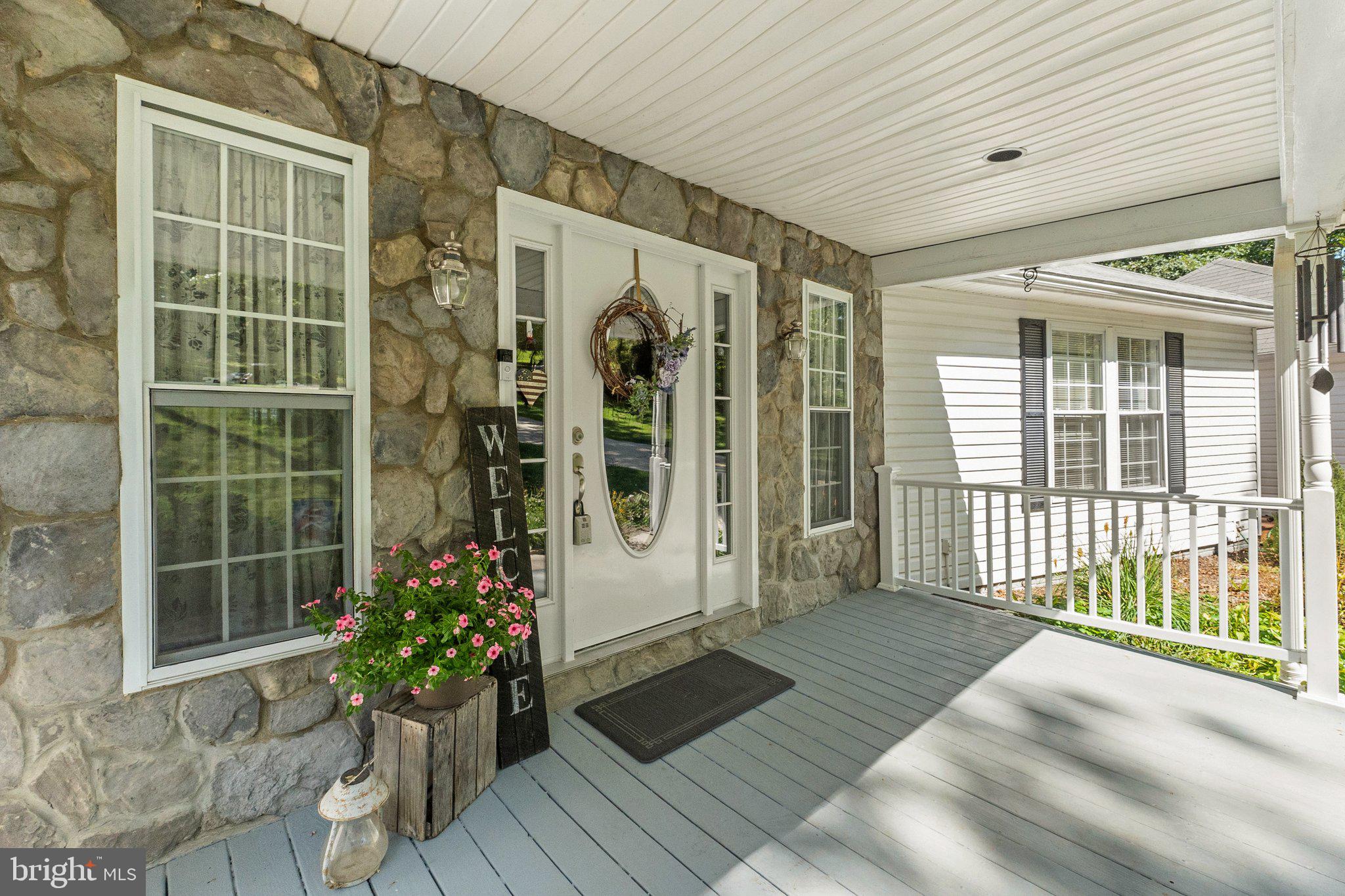 174 Twin Pond View Dr