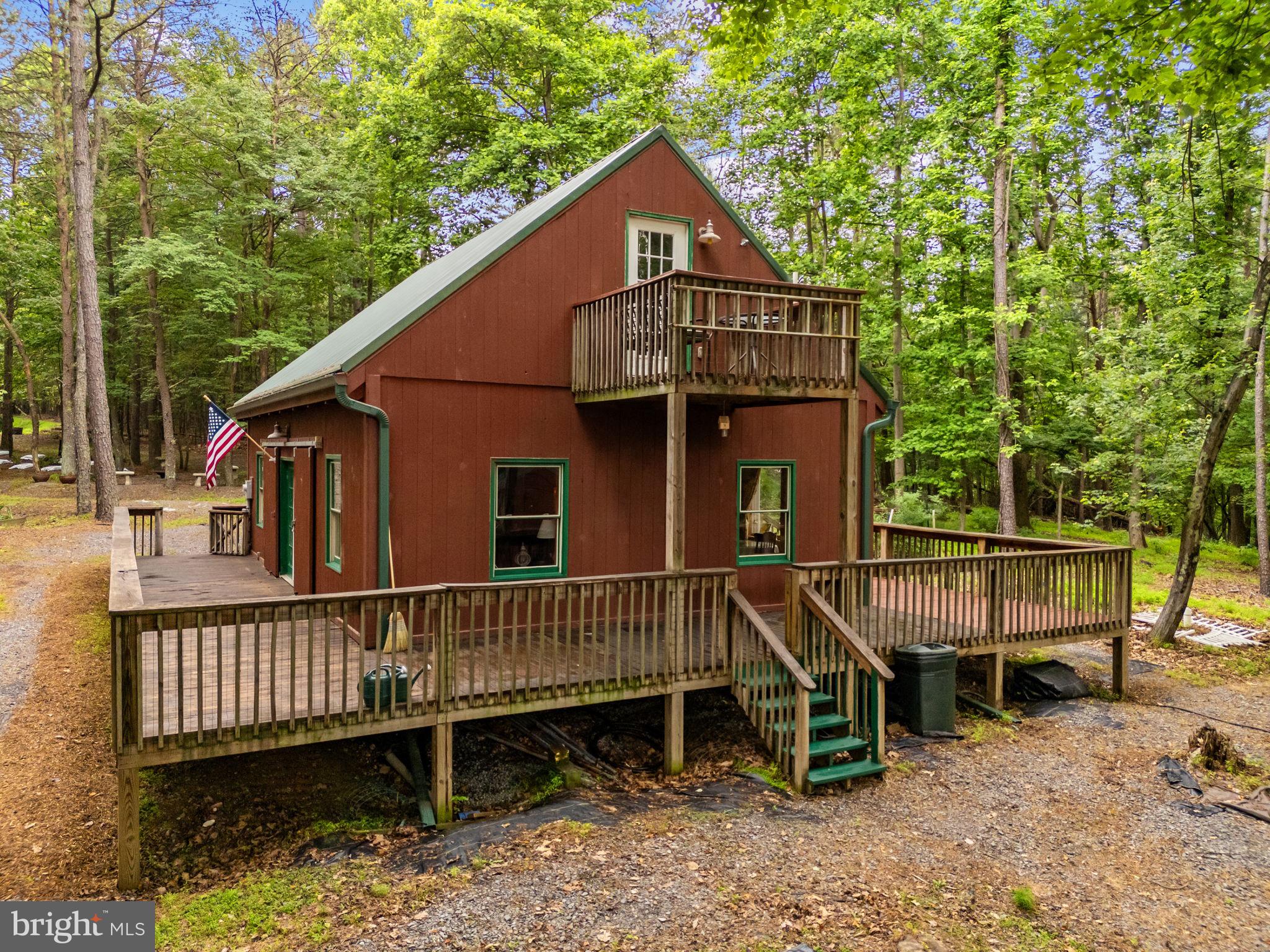 295 CREEKVIEW LANE