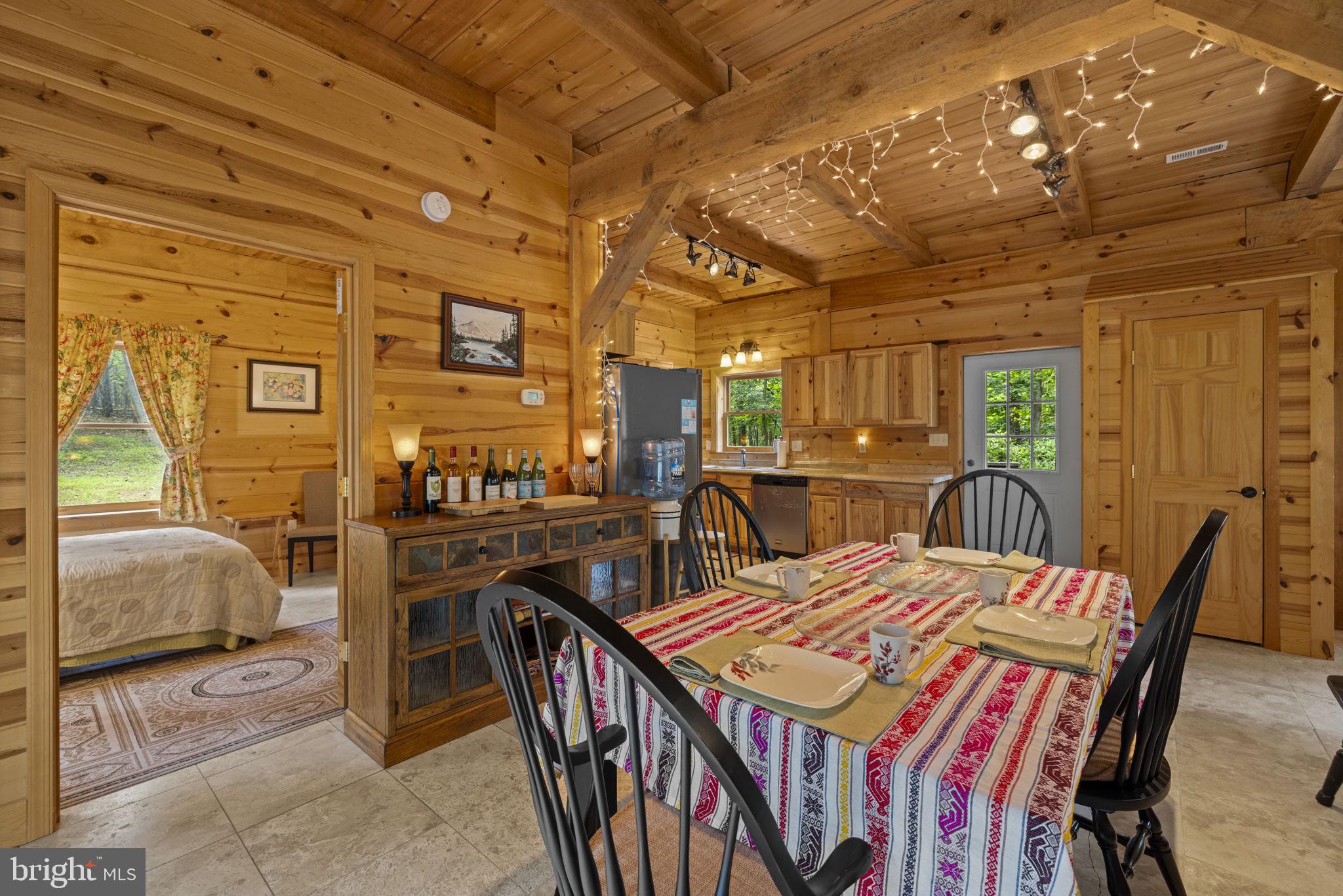 295 CREEKVIEW LANE