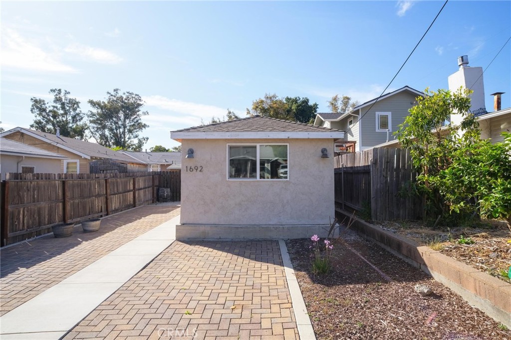 1690 Fairview Street