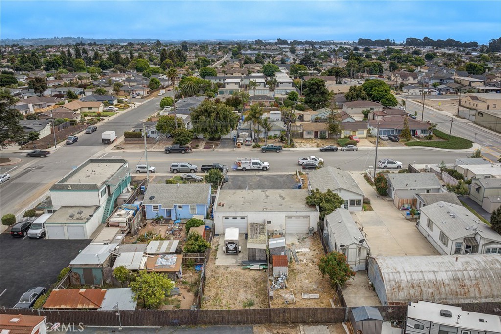 1361 Longbranch Avenue