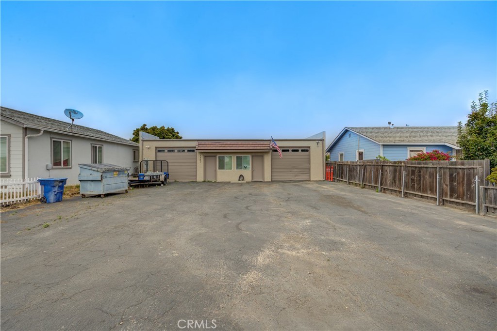1361 Longbranch Avenue
