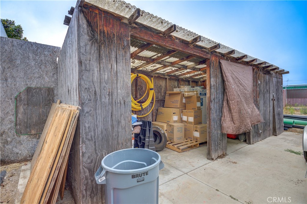 1361 Longbranch Avenue