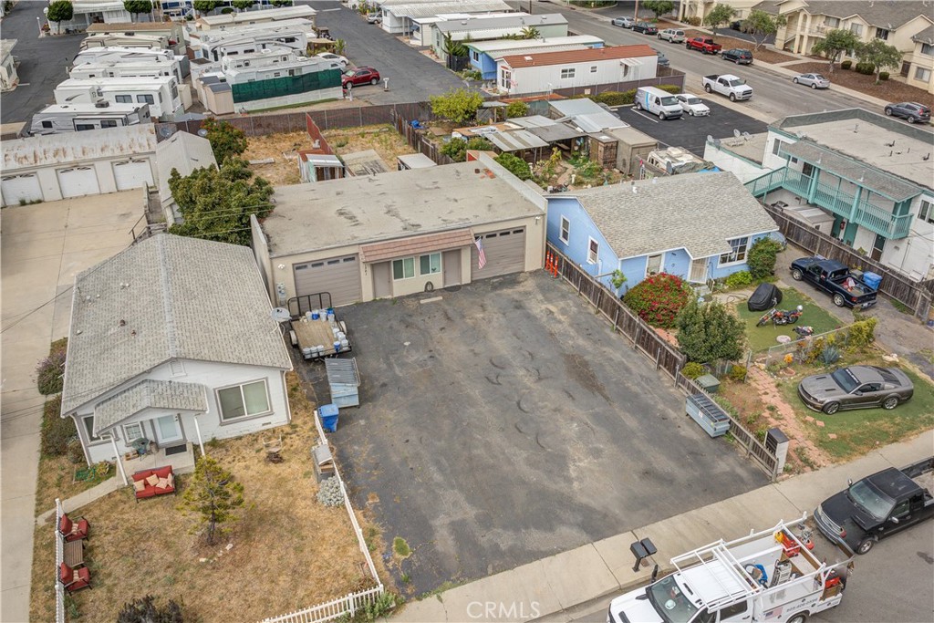 1361 Longbranch Avenue