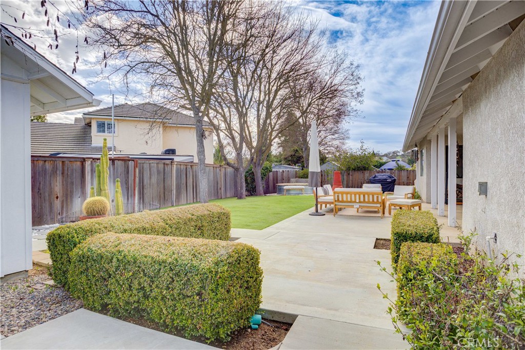2494 Starling Drive