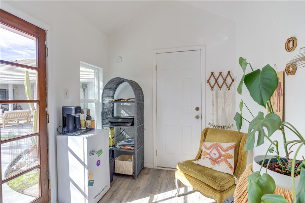 2494 Starling Drive