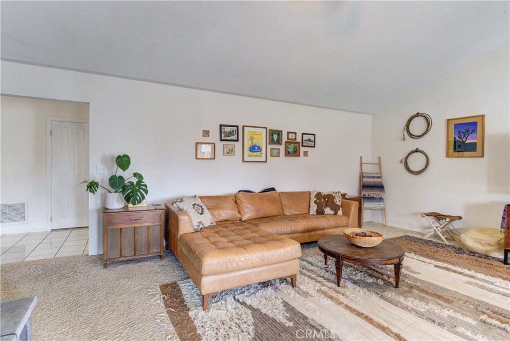 2494 Starling Drive