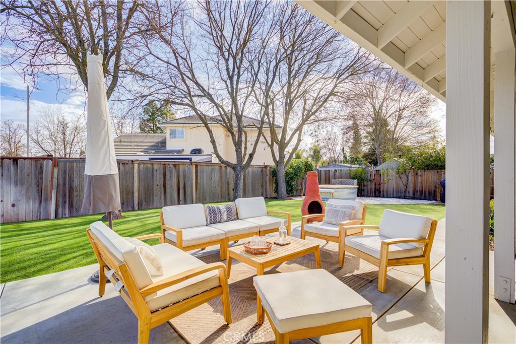 2494 Starling Drive