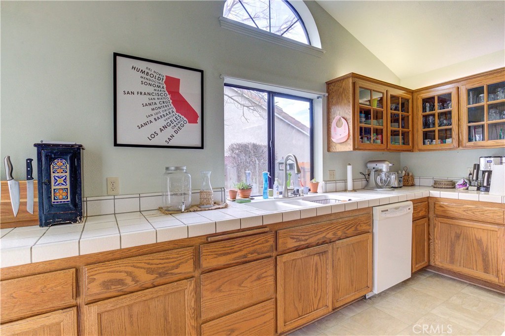 2494 Starling Drive