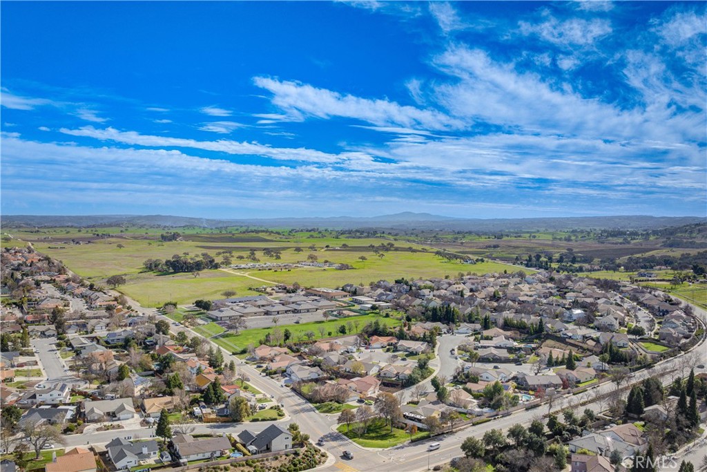 2494 Starling Drive