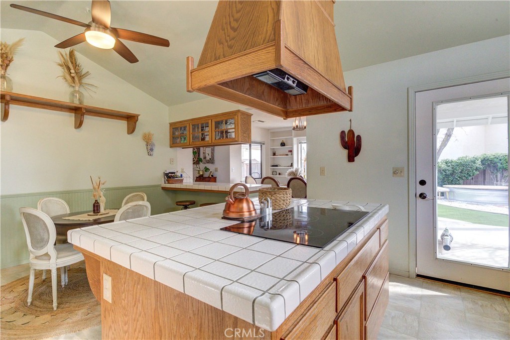 2494 Starling Drive