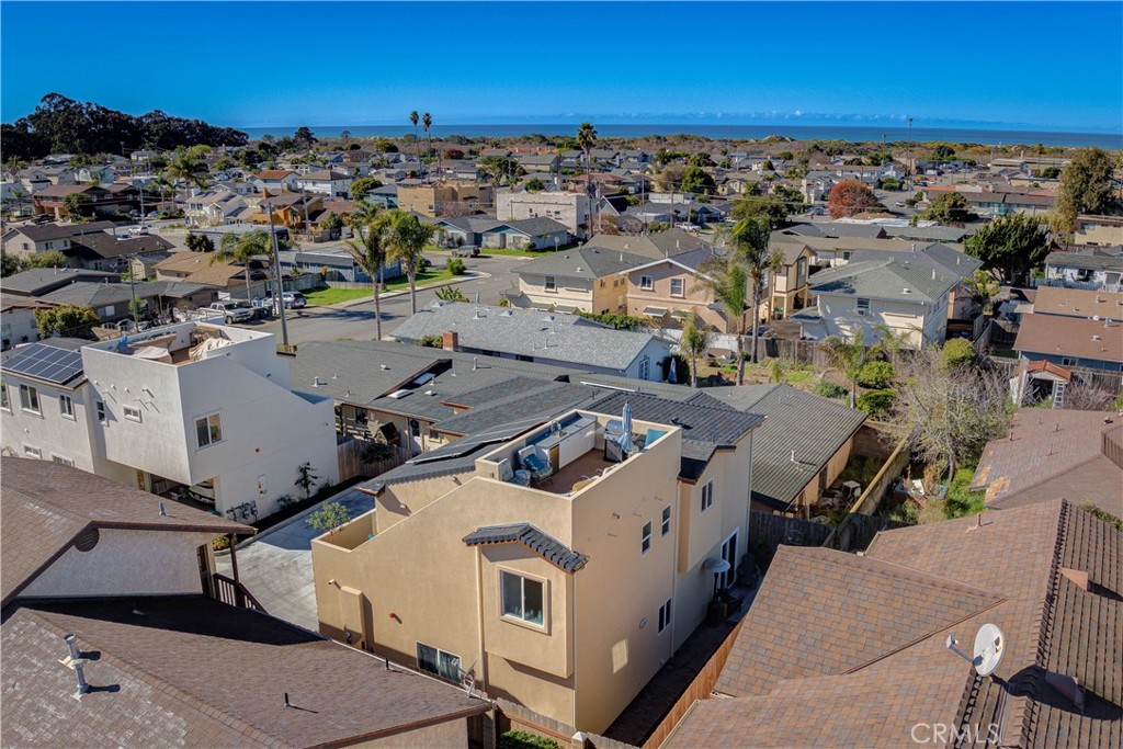 777 Manhattan Avenue