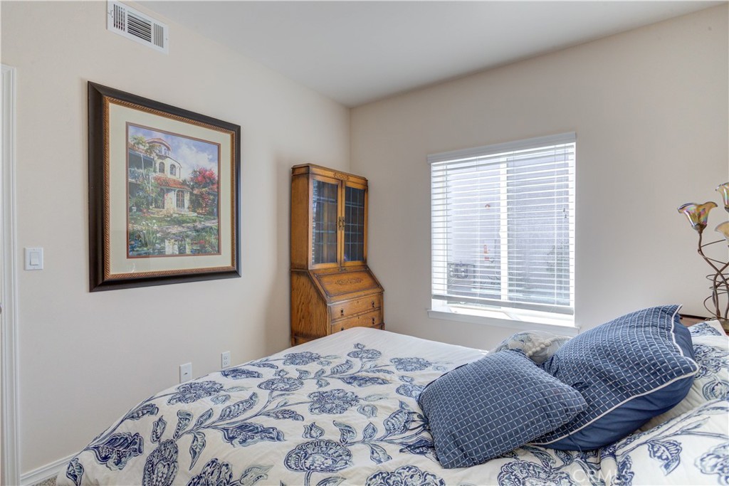 777 Manhattan Avenue