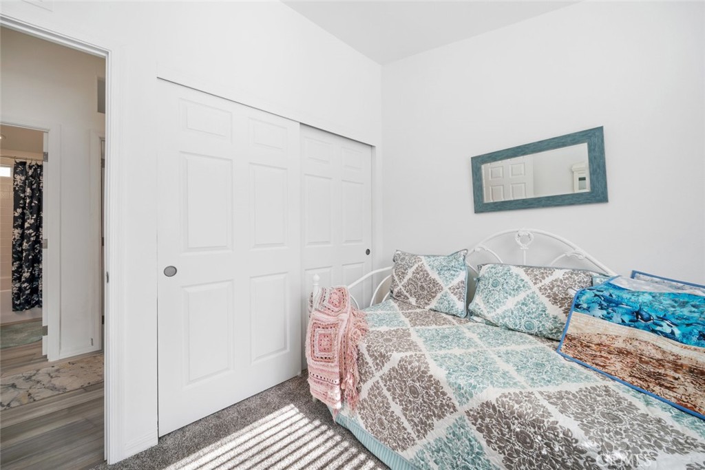 1938 Adelaida Road 34