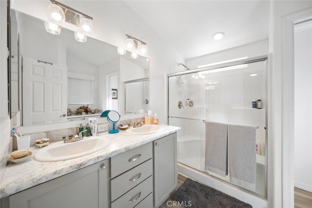 1938 Adelaida Road 34