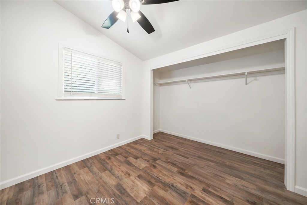 1938 Adelaida Road 40