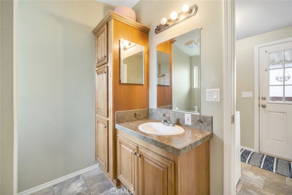 500 Atascadero Road F6